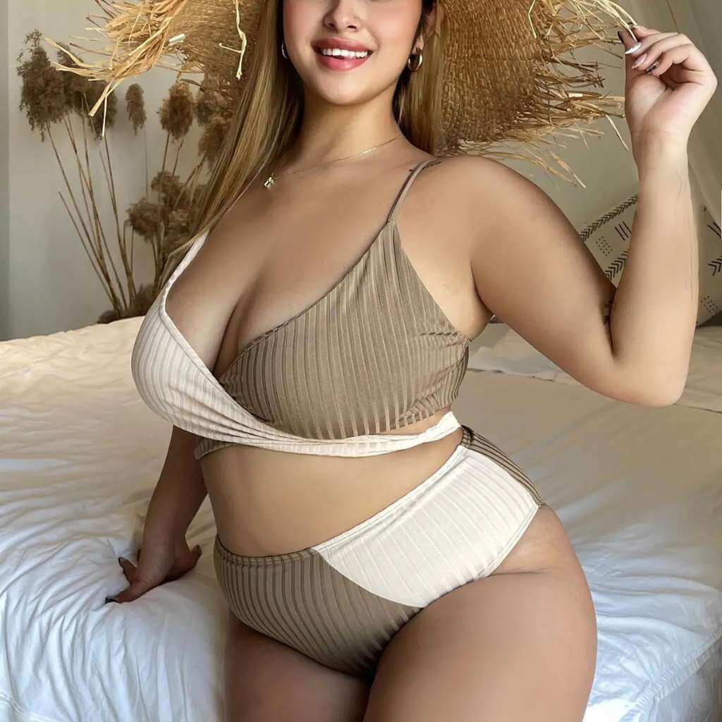 Biquíni plus size cor marrom
